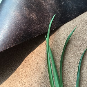 100% recycled leather vintage